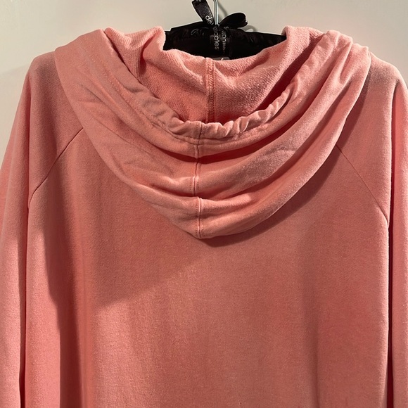 NWT Wonderly Studio Pink Peony Adore Texture Hooded Sweatshirt - Picture 9 of 16
